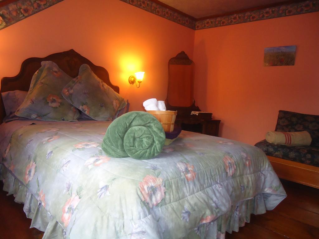Gite A L'Augustine Quebec City Room photo